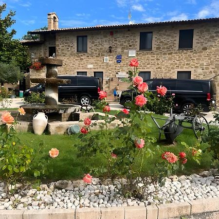 Santa Maria Degli Ancillotti Pensionat Petrignano Eksteriør billede