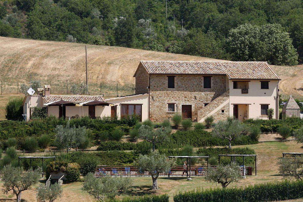 Santa Maria Degli Ancillotti Pensionat Petrignano Eksteriør billede